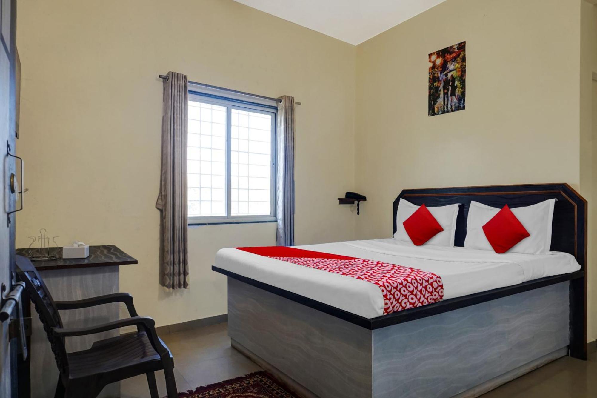 Hotel O Happy Homely Stay Sasvad ภายนอก รูปภาพ
