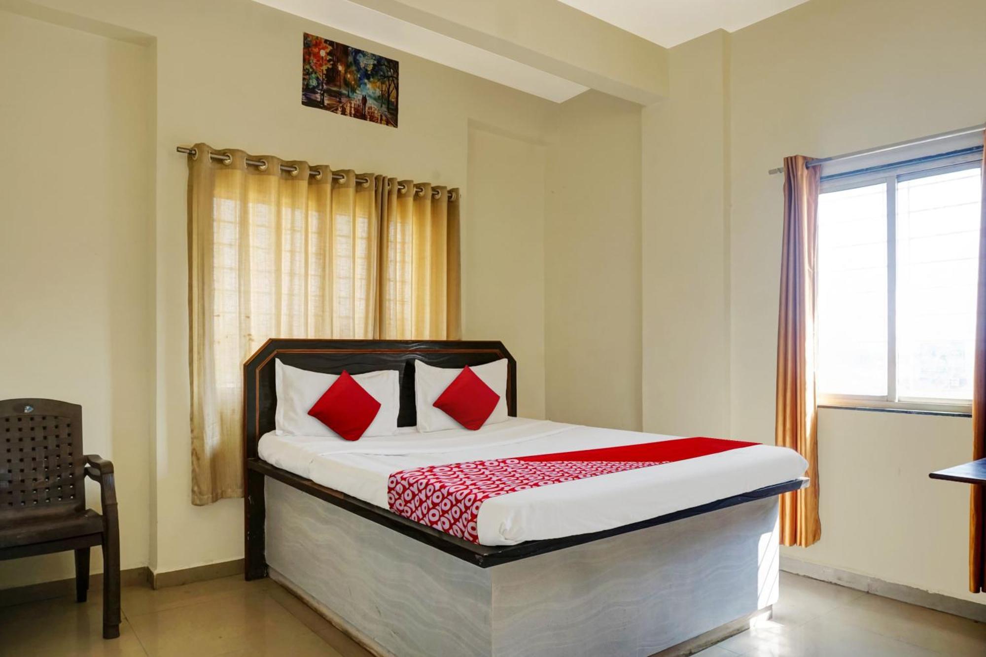 Hotel O Happy Homely Stay Sasvad ภายนอก รูปภาพ