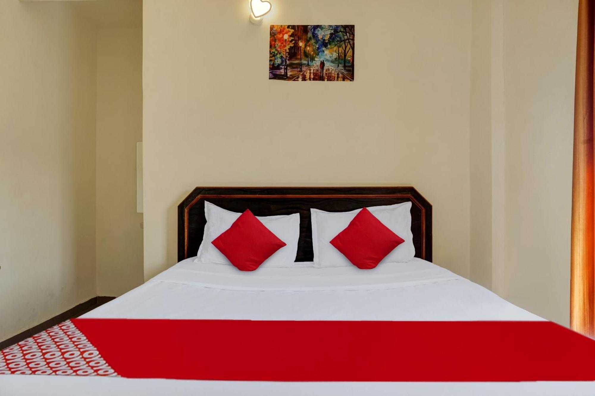 Hotel O Happy Homely Stay Sasvad ภายนอก รูปภาพ